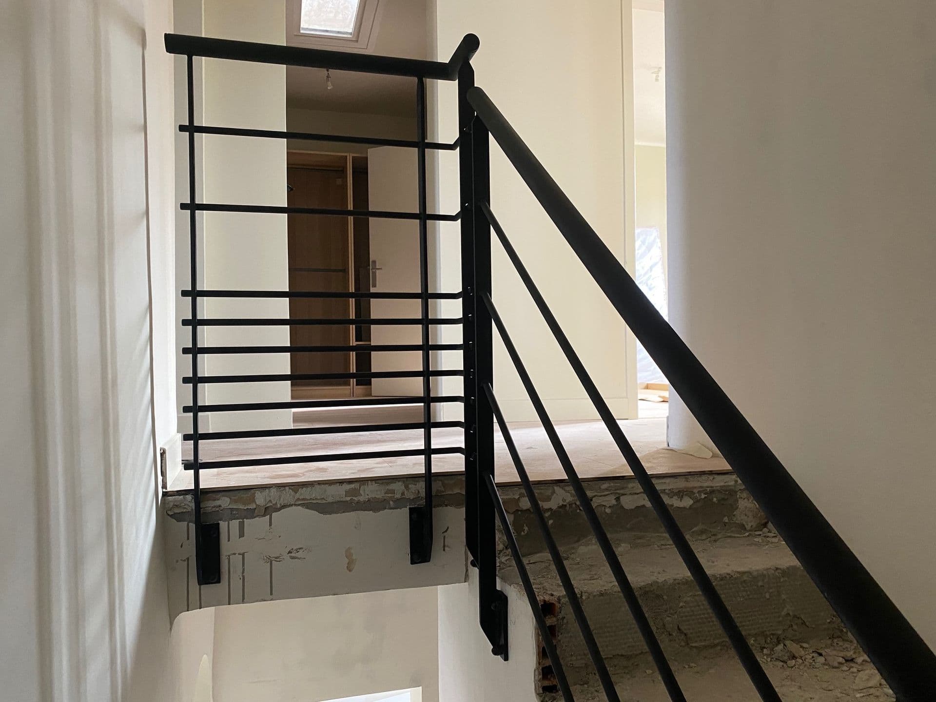 Réalisation métallerie : structure en acier artisanale