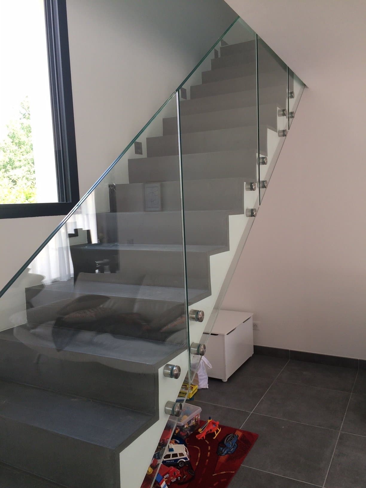 Garde-corps en verre toute hauteur