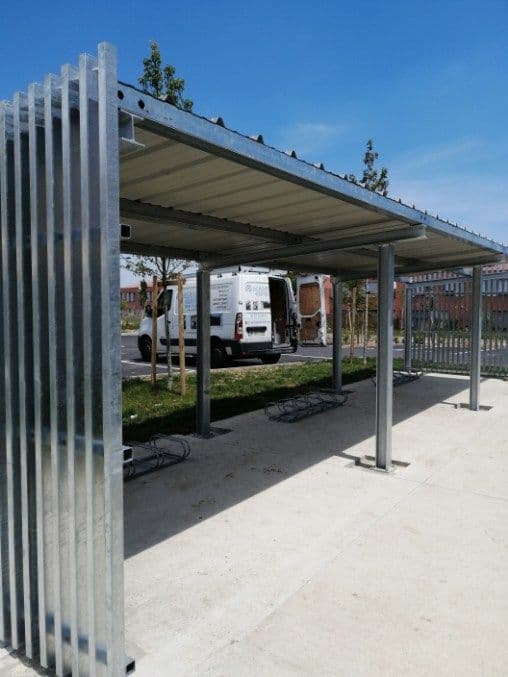 Réalisation diverse : création artisanale en métal