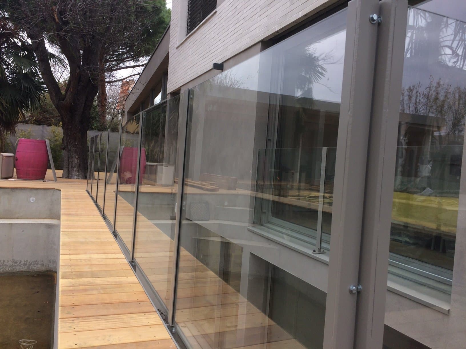 Garde-corps en inox poli pour escalier intérieur