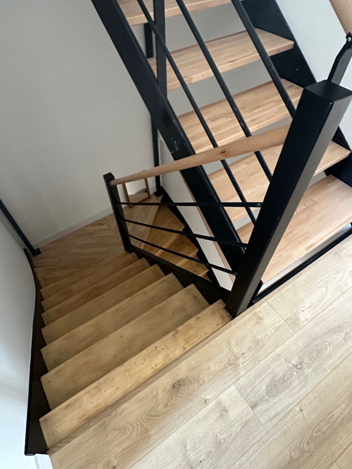 Réalisation Perrie : escalier détail des marches